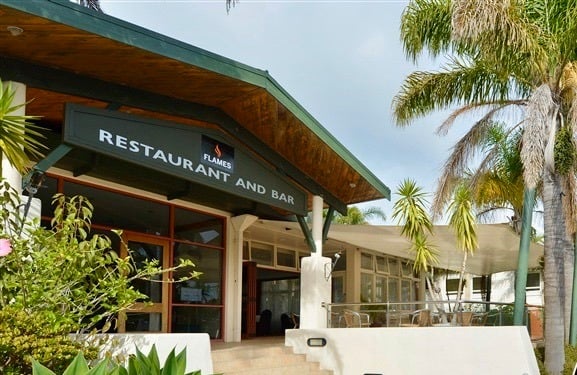 Flames Restaurant & Bar