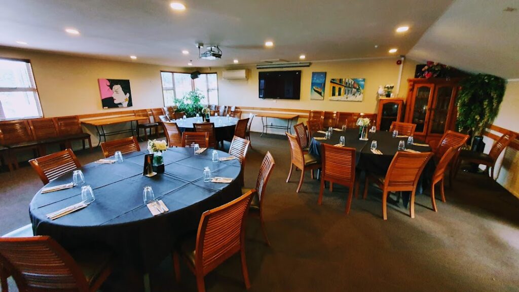 The Cabbage Tree Restaurant